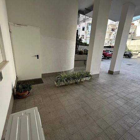 Apartmán Central Modern Studio Bari Exteriér fotografie